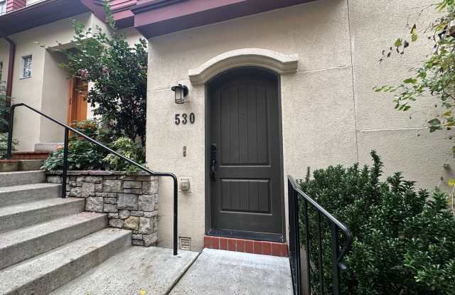 *Coming July* – Luxury Townhome in Lake Oswego’s Coveted First Addition | Garage Included! photos photos