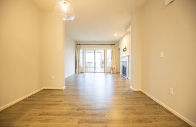 New Price !! Move In Special !! 2 Master Suites in this Gorgeous Townhome in Bethany Area !!! - 15066 Northwest Marianna Street, Bethany, OR 97229