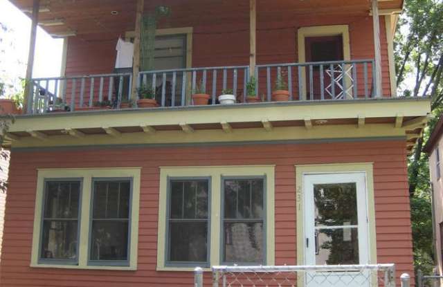 231 W 33rd St - 231 33rd Street East, Minneapolis, MN 55408