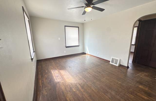 10193 Green Valley Dr Gallery 2
