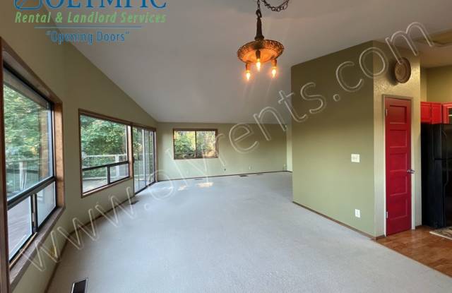 5116 Pattison Lake Ln SE Gallery 3