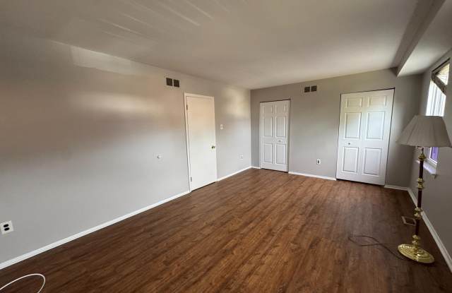 12042 ABBY unit: First Floor Gallery 4