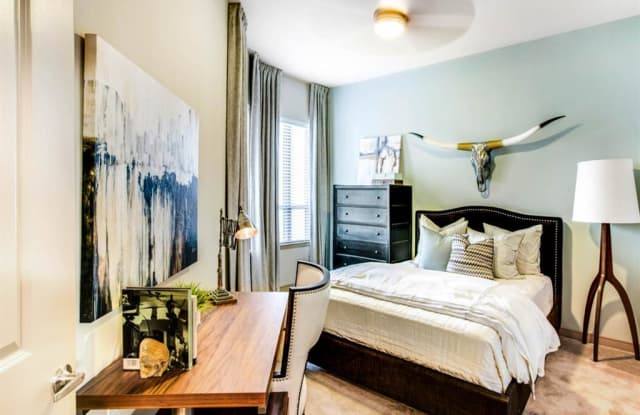 Fountain Pointe Las Colinas Gallery 3