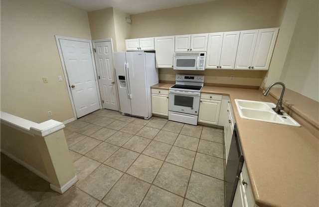 8271 Village Edge Circle Gallery 3