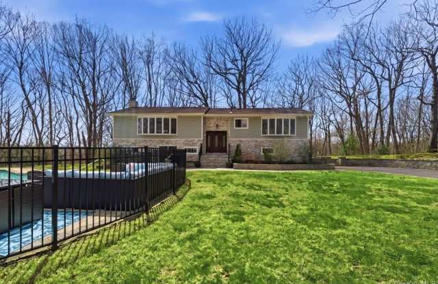 263 Oyster Bay Road Gallery 3