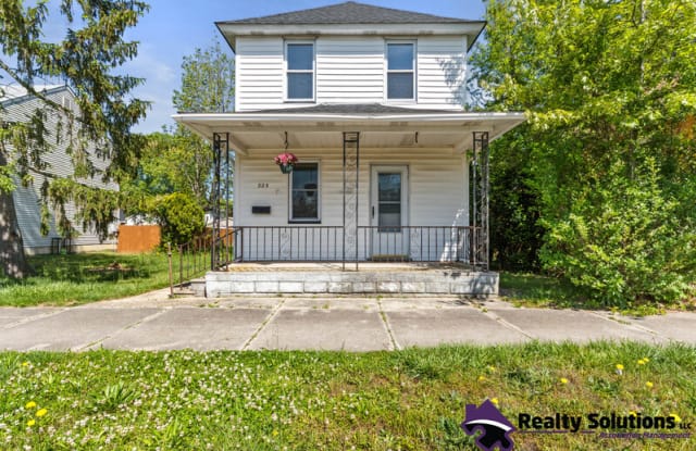 223 Saint Louis Avenue Gallery 1