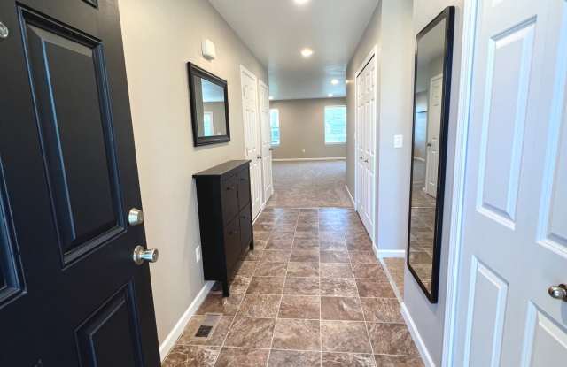 8343 Crab Apple Trail Gallery 2
