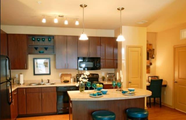Hills Parc photos photos