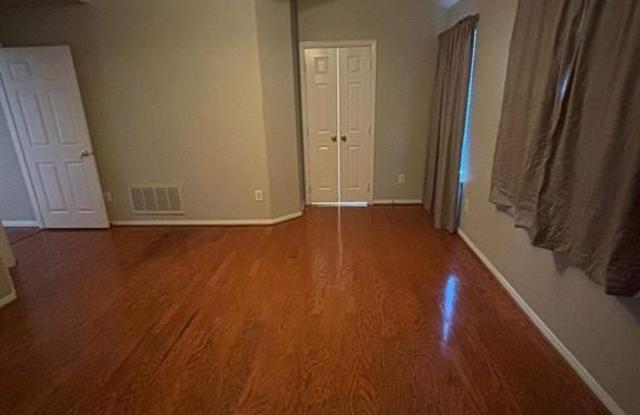 4124 Stone Hollow Way Gallery 2