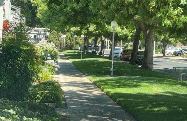 Charming 1 Bedroom, 1 Bathroom Condo for Rent! photos photos