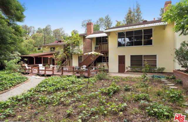 11314 CANTON Drive Gallery 2