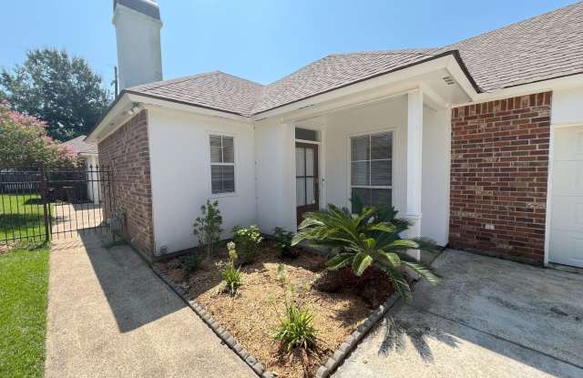 1262 E. Stanwick - 1262 East Stanwick Place, Oak Hills Place, LA 70810