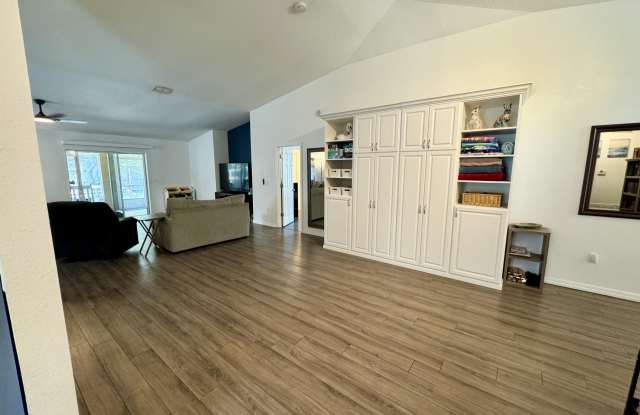 3850 Aria Drive Gallery 3