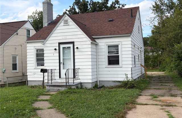 1123 15th Street NE photos photos