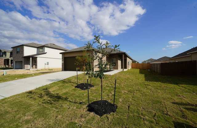 Beautiful 4-Bedroom Home in New Braunfels, TX! - Realtor Commission: $600 Gallery 4