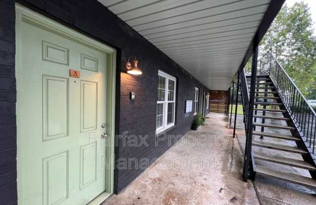 1011 Burke St photos photos