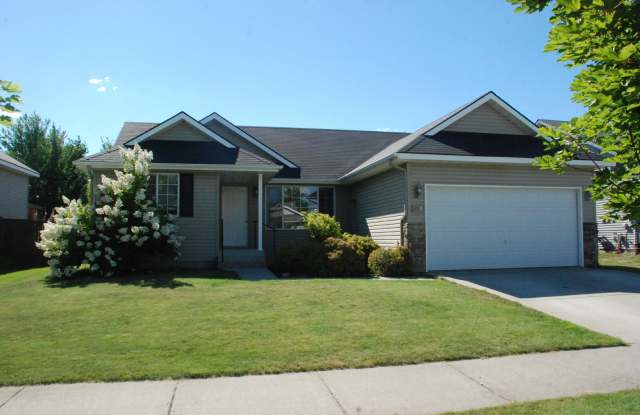 3 bed 2 bath Rancher by Post Falls High School photos photos