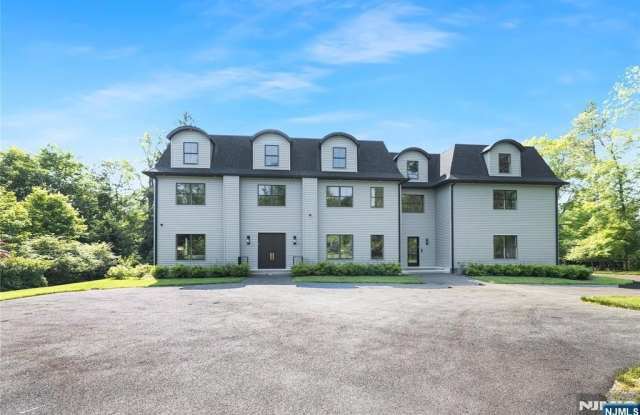 241 Saddle River Road photos photos