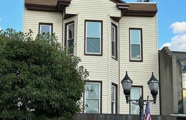 588 BROADWAY - 588 Broadway, Bayonne, NJ 07002