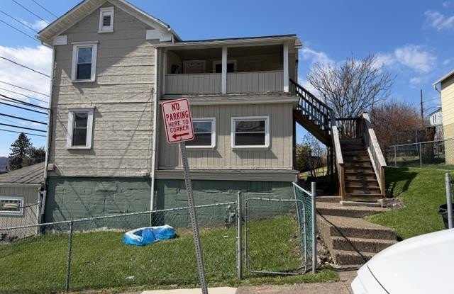 835 BEDFORD ST., 1ST FLR photos photos