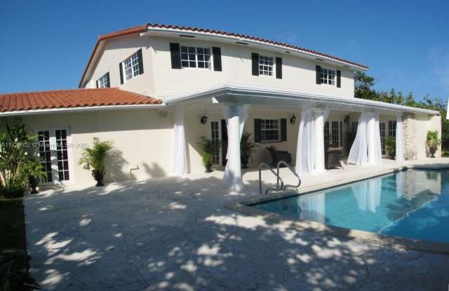 7240 SW 119th St photos photos