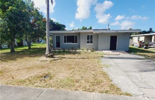 1858 Hanson Street photos photos
