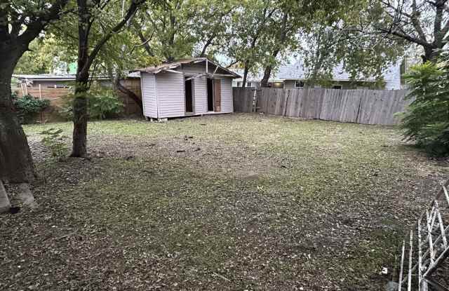 1218 Gardina Gallery 2