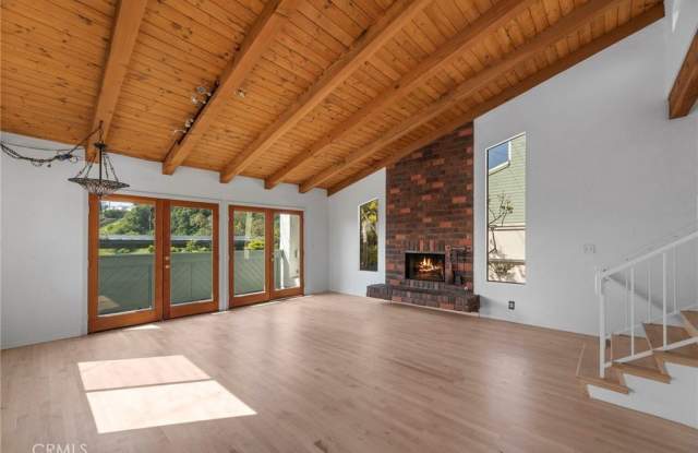 516 Rosecrans Avenue photos photos