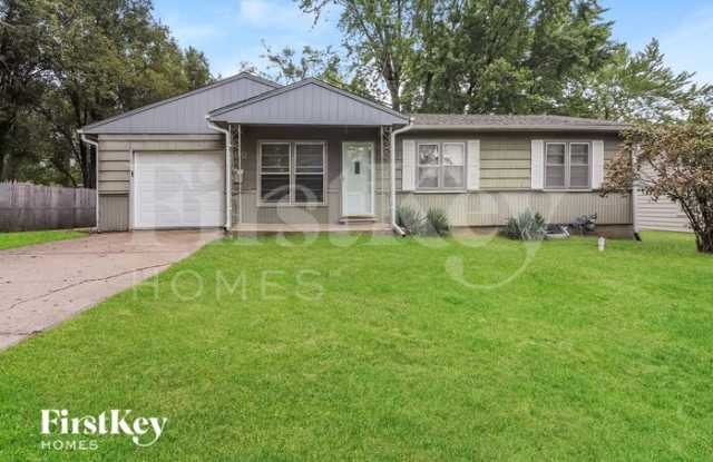 400 Northeast Forest Avenue photos photos