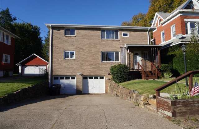 152 Highland Avenue Gallery 2