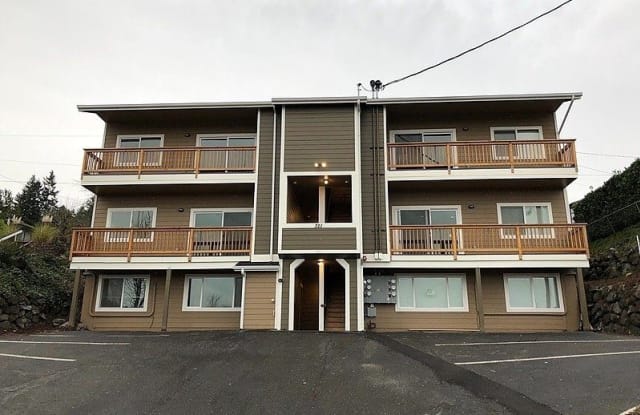 321 North Wycoff Avenue - 321 N Wycoff Ave, Bremerton, WA 98312
