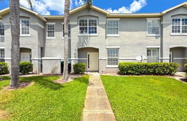 3-bedroom, 2.5-bath townhome in Meadow Woods Gallery 1