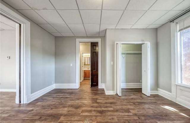 225 Freeport Road photos photos
