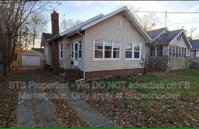 822 East Virginia Avenue Gallery 1