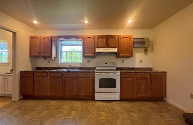 5994 Route 44/55 - 5994 U.S. 44, Kerhonkson, NY 12446