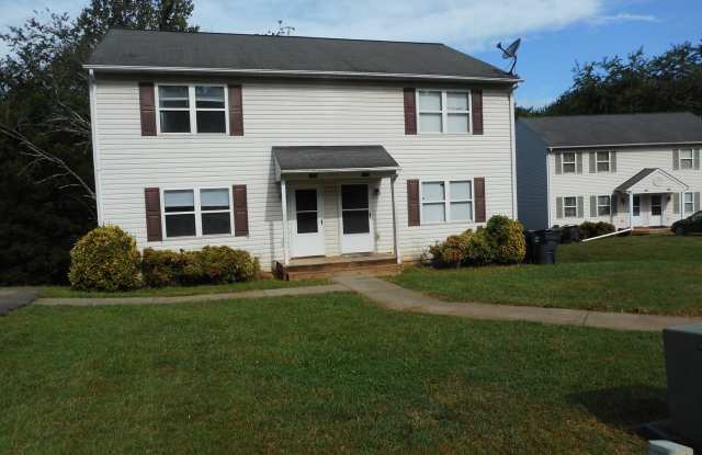 Three Bedroom Townhouse in Bedford! photos photos
