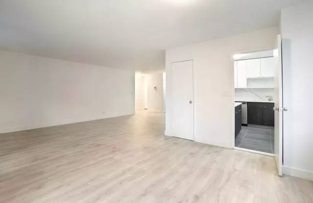 200 East 33rd St. - 200 East 33rd Street, New York City, NY 10016