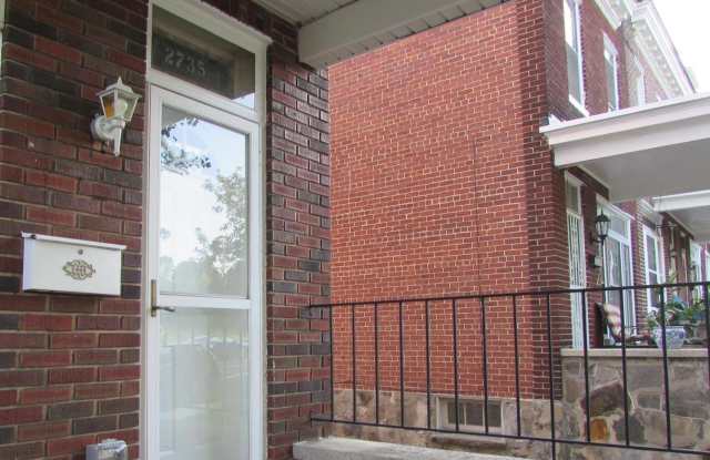 2735 CHESTERFIELD AVE Gallery 2