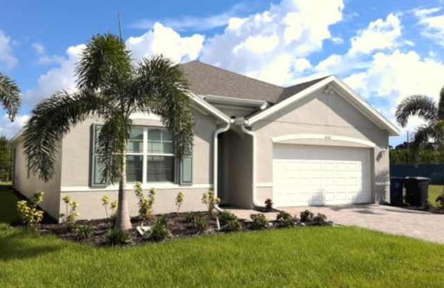 16632 Elkhorn Coral Drive Gallery 1