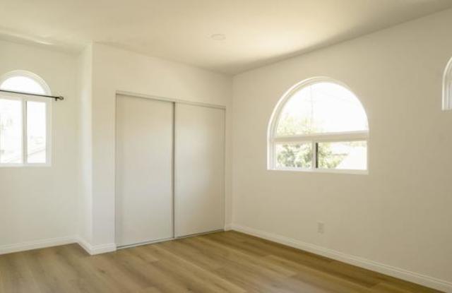 1767 East Elizabeth Street photos photos