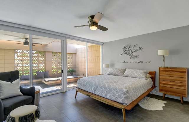 Furnished 2BR Mid-Century Condo on El Paseo, Palm Desert Gallery 3