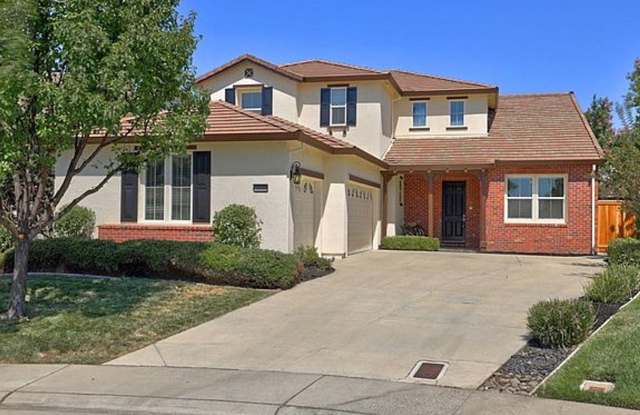 4 Bedroom Home in Whitney Ranch with Access to Clubhouse photos photos