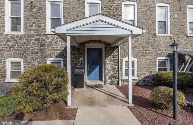 3183 MAIN Street Gallery 2