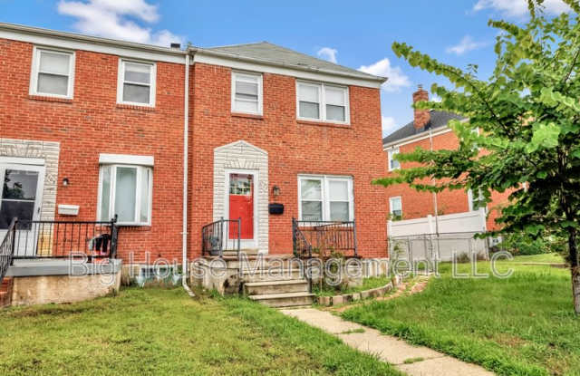 2107 Hawthorne Rd photos photos