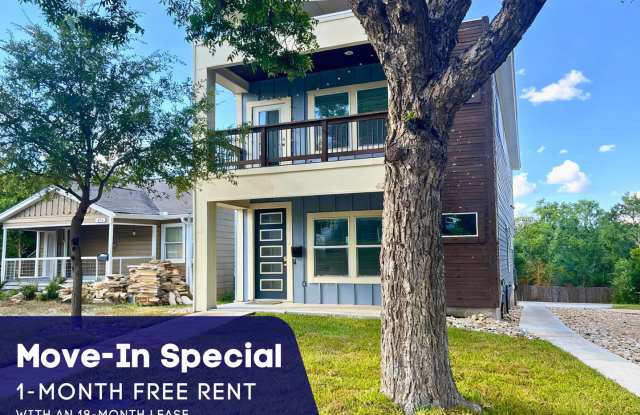 Move-In Special. 1 Month Free at 427 Natalen Ave - 427 Natalen Avenue, San Antonio, TX 78209