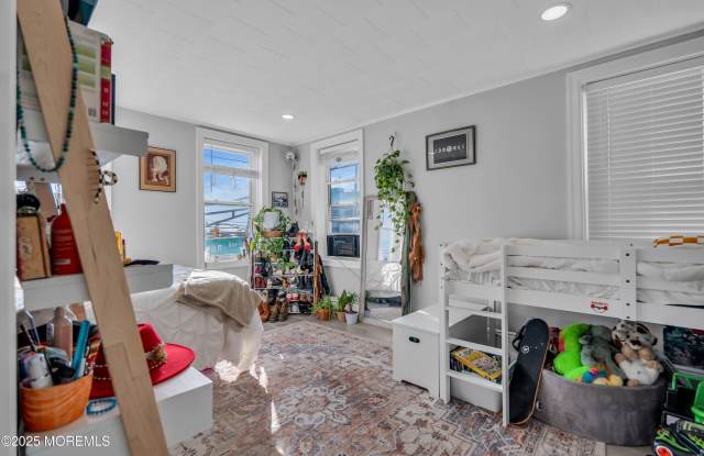 1076 Ocean Avenue unit: B photos photos