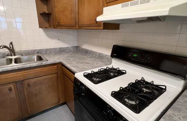 328 Marengo Ave. photos photos