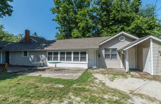 115 E 16th - 115 East 16th Street, Bloomington, IN 47404
