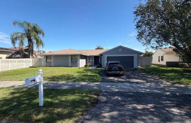 920 Monticello Ave photos photos