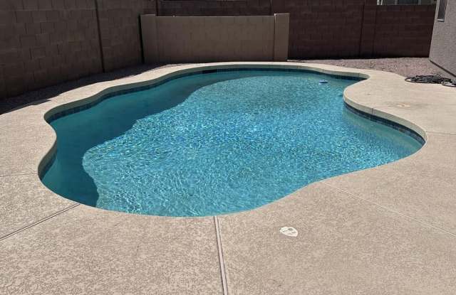 7461 W LARIAT Lane Gallery 2